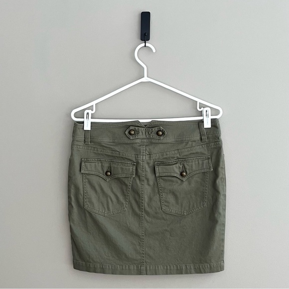 Guess green skirt - Picture 3 of 10